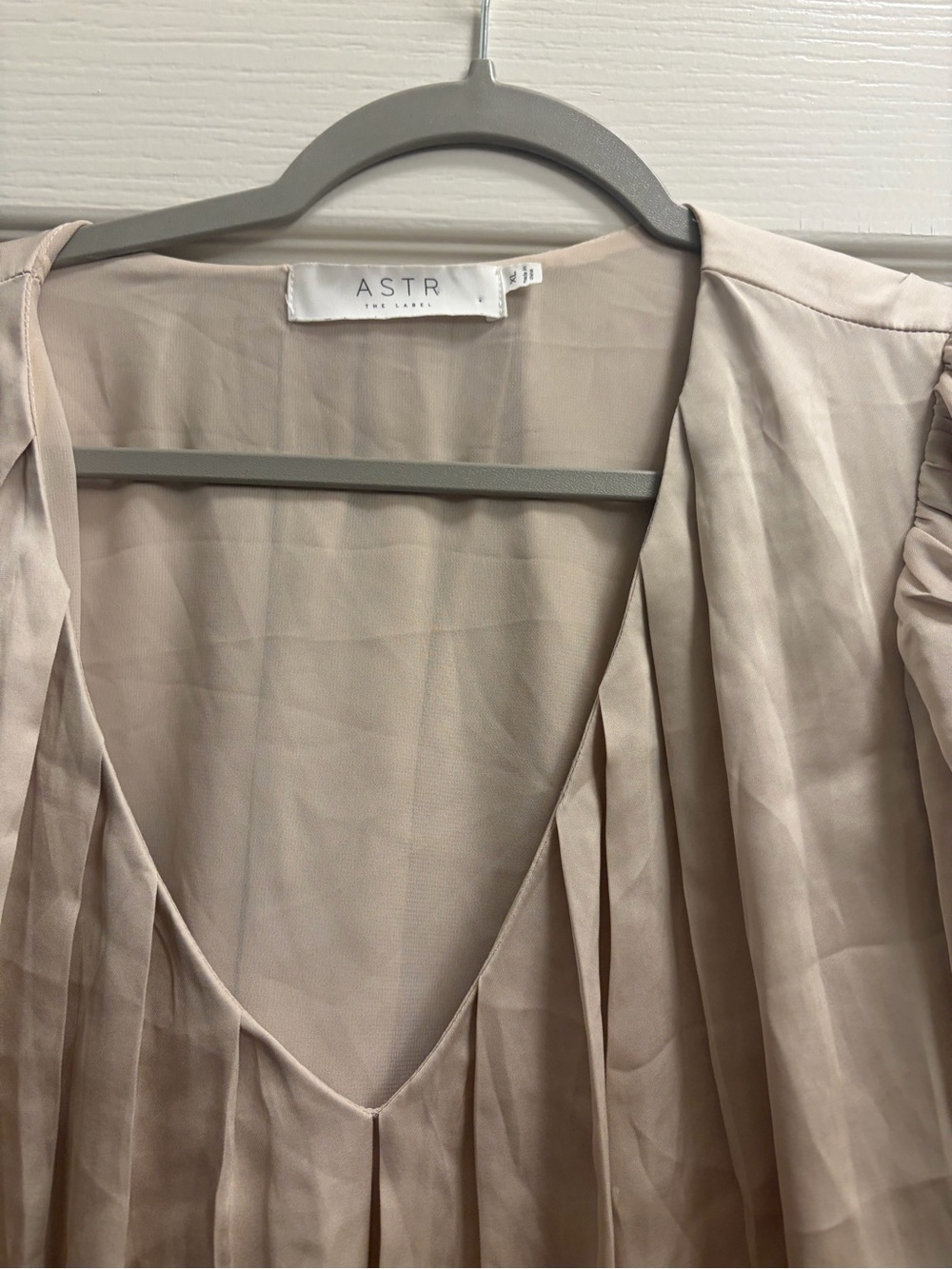 Astr bubble hem top - Picture 4 of 5